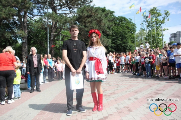 Более 500-т человек приняли участие в главном спортивном празднике в Одесской области