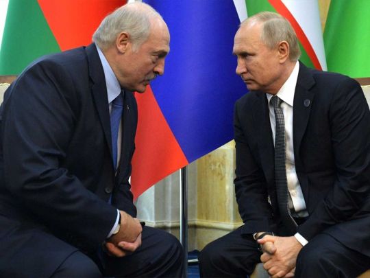 Бєлковський назвав двох ймовірних кандидатів Путіна на зміну Лукашенко