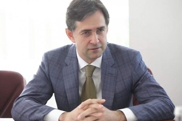 
"Скрутки" на $1,5 млрд: СМИ сравнили схемы Любченко с траншем
