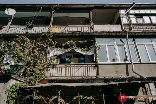 Нетуристическая Одесса, часть 1: смесь времен на окраине Молдаванки. Фоторепортаж