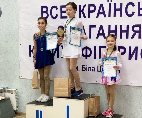 Фигурное катание. Юные одесские спортсмены завоевали 17 медалей на всеукраинских соревнованиях
