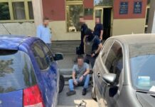 Двум инспекторам по экологии грозит до десяти лет за взятку с чадящего одесского кафе
