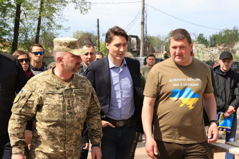 «Він був шокований»: канадський прем'єр Трюдо неочікуванно відвідав Ірпінь