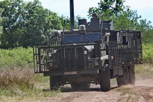 Одесские морпехи осваивают британские бронемашины Мastіff 