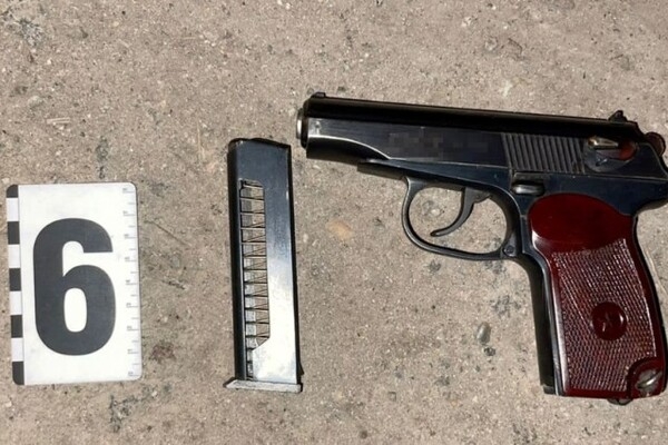 В центре Одессе пьяный мужчина устроил стрельбу, потому что прохожий слишком медленно шел 