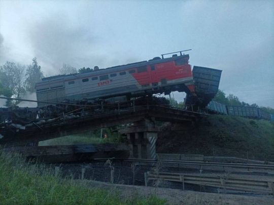 Відразу дві великі залізничні катастрофи сталися на Брянщині та Курщині: багато загиблих та поранених (фото, відео)