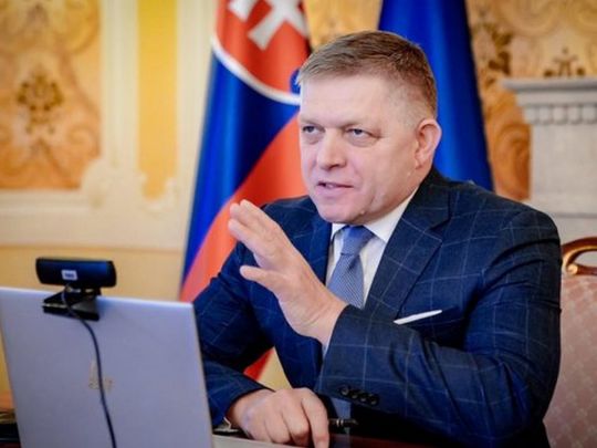 Зеленський мене ненавидить: Фіцо поскаржився на президента України