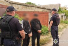 В Одесской области полиция разоблачила группу мошенников, которые выманивали деньги под предлогом закупки авто для ВСУ
